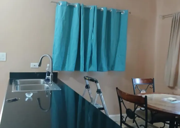 Toniqueluxeguesthouse *